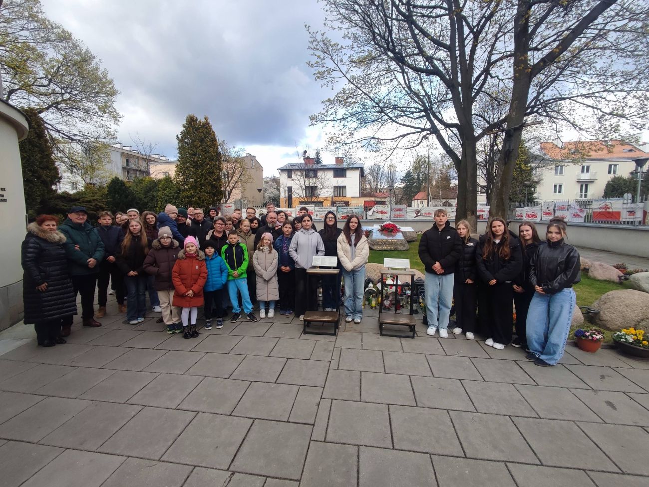 Salezjanie z młodzieżą oratoryjną i parafianami z Lądu w Pałacu Prezydenckim