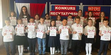 Kotunia – etap szkolny Gminnego Konkursu Recytatorskiego Wierszy o Tematyce Patriotycznej ,,WITAJ, MAJOWA JUTRZENKO”