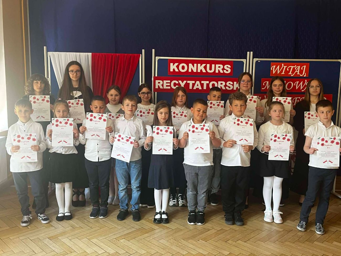 Kotunia – etap szkolny Gminnego Konkursu Recytatorskiego Wierszy o Tematyce Patriotycznej ,,WITAJ, MAJOWA JUTRZENKO”