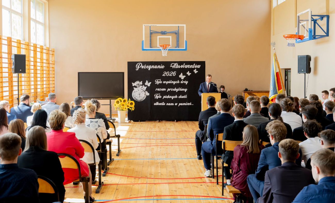 Tak pożegnali absolwentów ZSZ. Zobacz zdjęcia