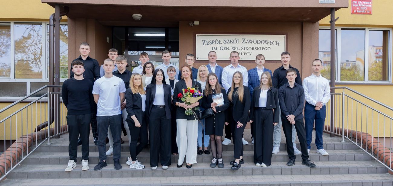 Tak pożegnali absolwentów ZSZ. Zobacz zdjęcia