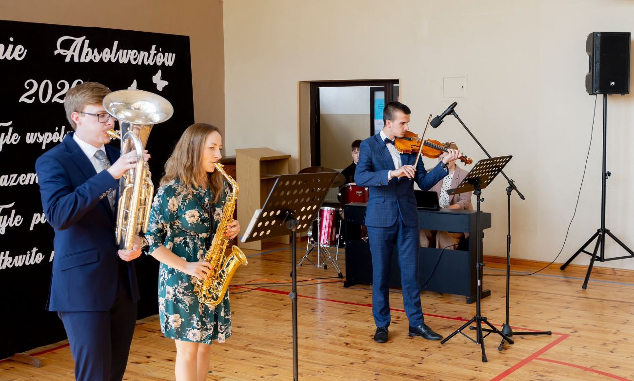 Tak pożegnali absolwentów ZSZ. Zobacz zdjęcia