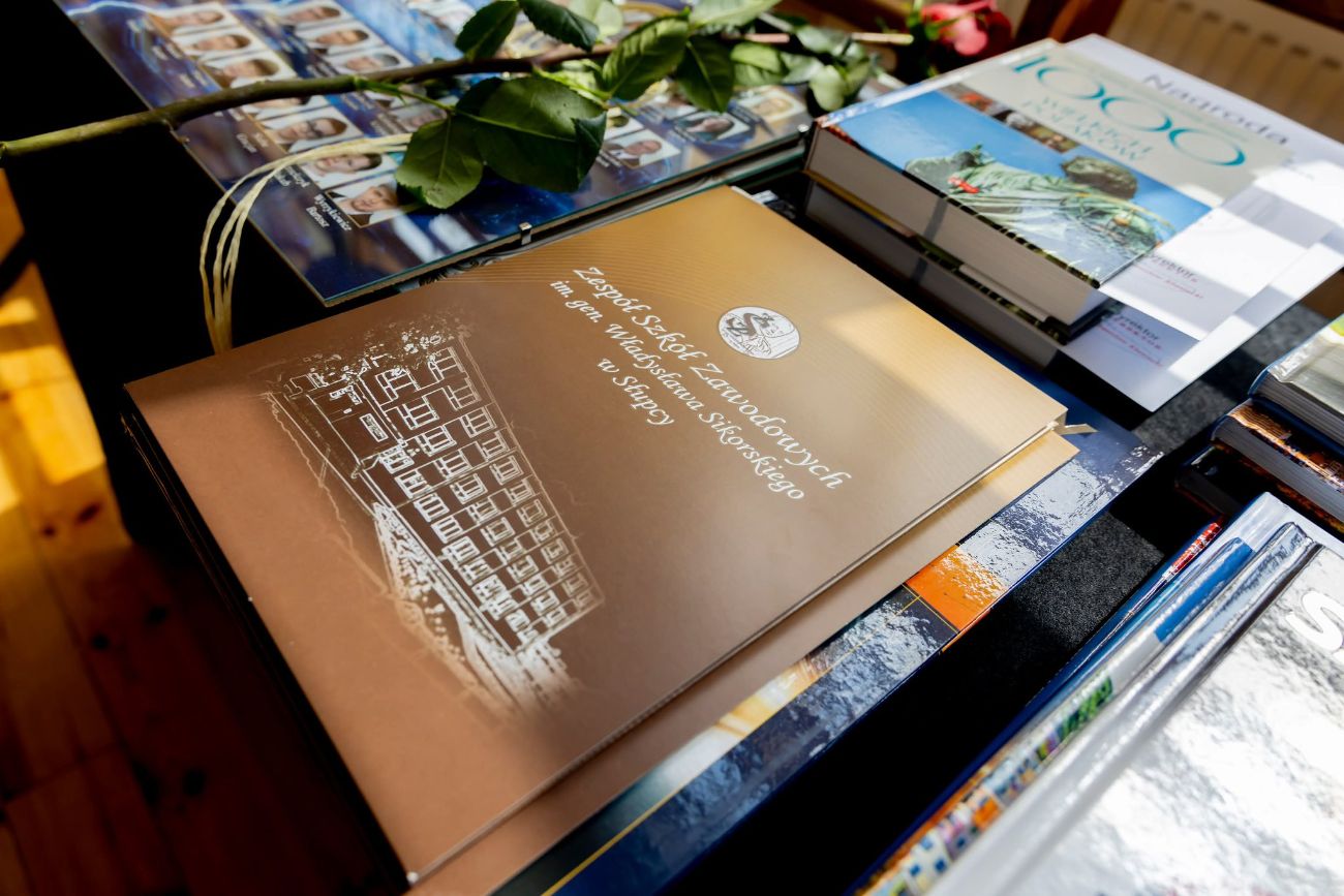 Tak pożegnali absolwentów ZSZ. Zobacz zdjęcia