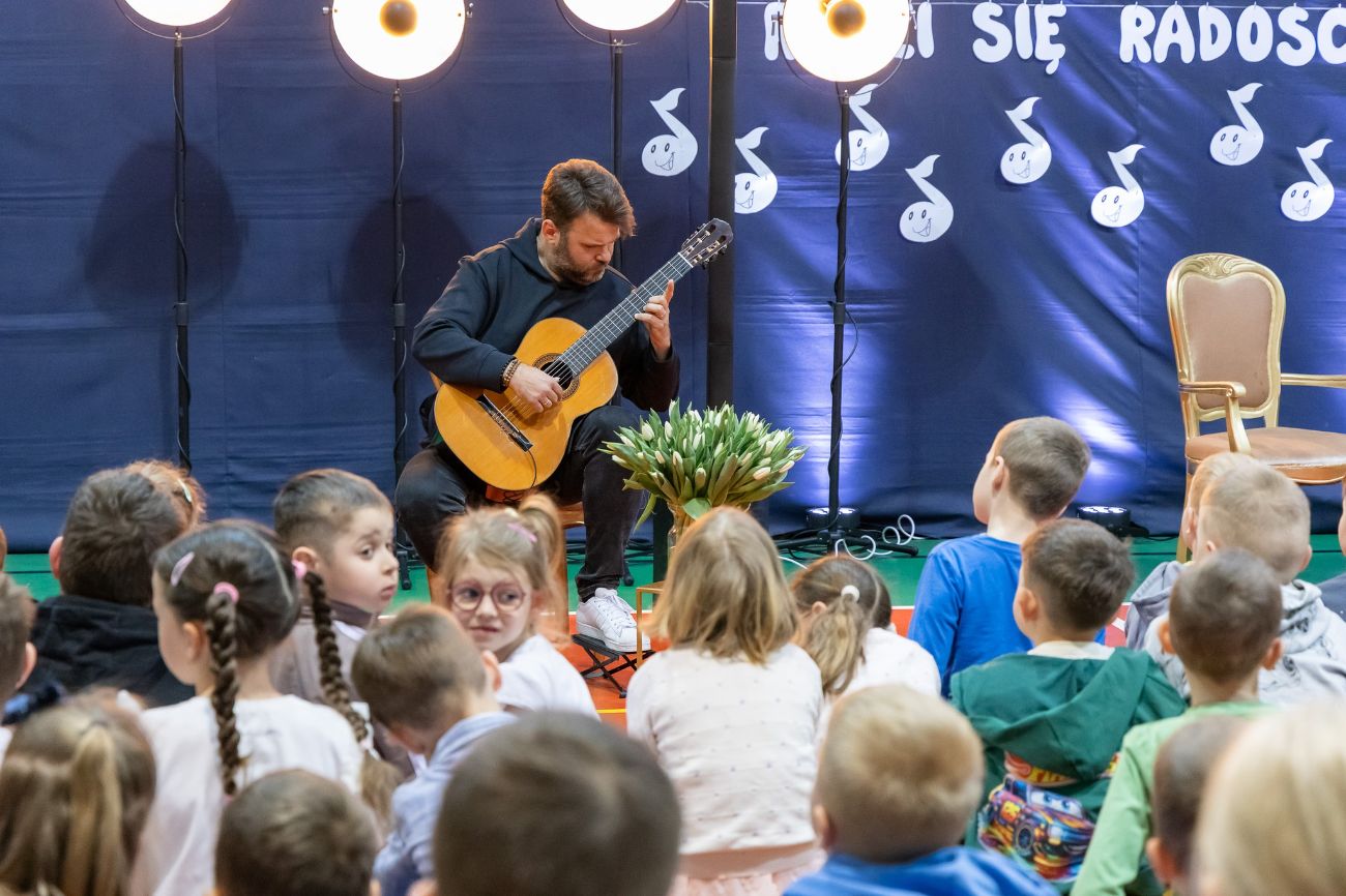 Spotkał się z uczniami z Wólki