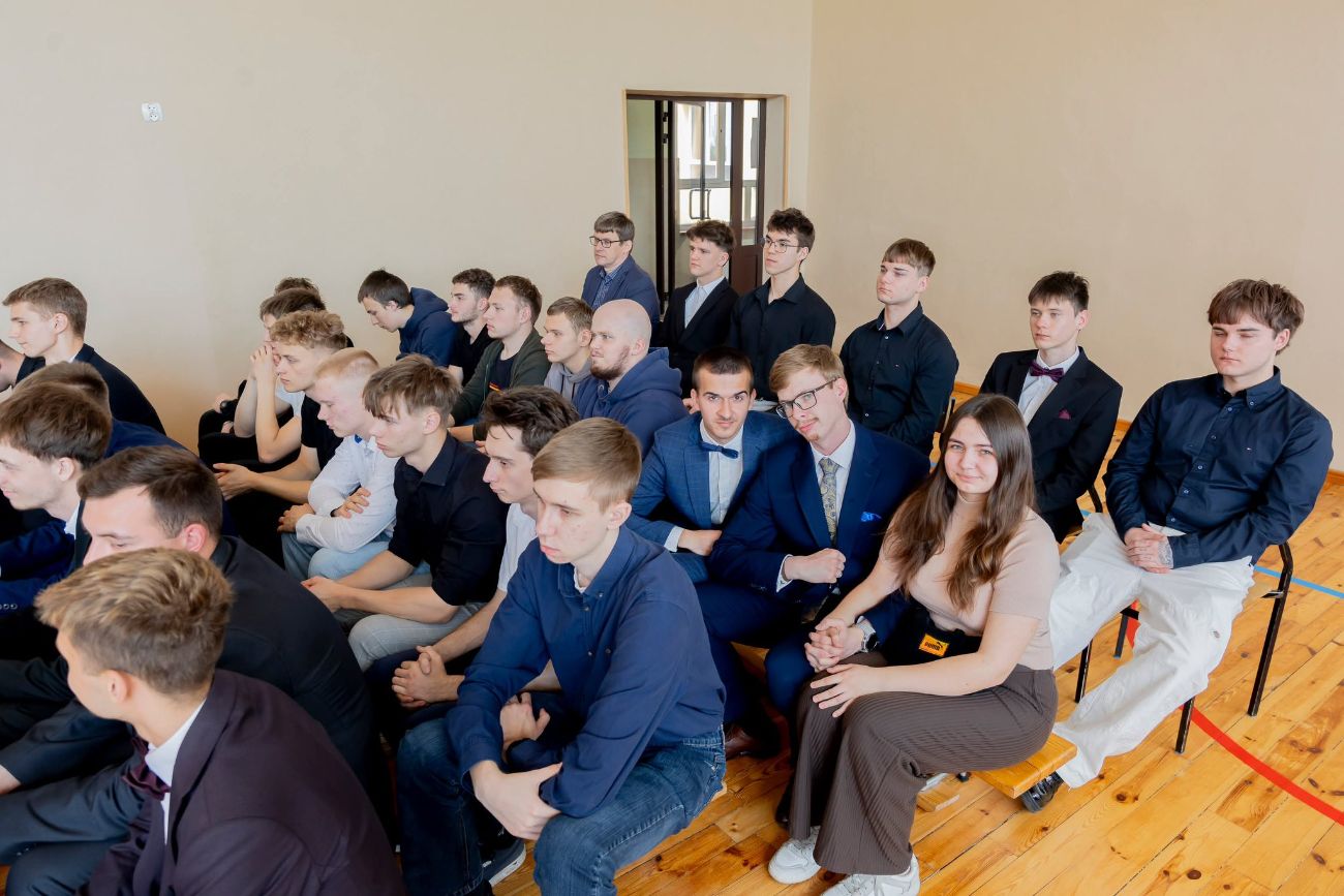 Tak pożegnali absolwentów ZSZ. Zobacz zdjęcia