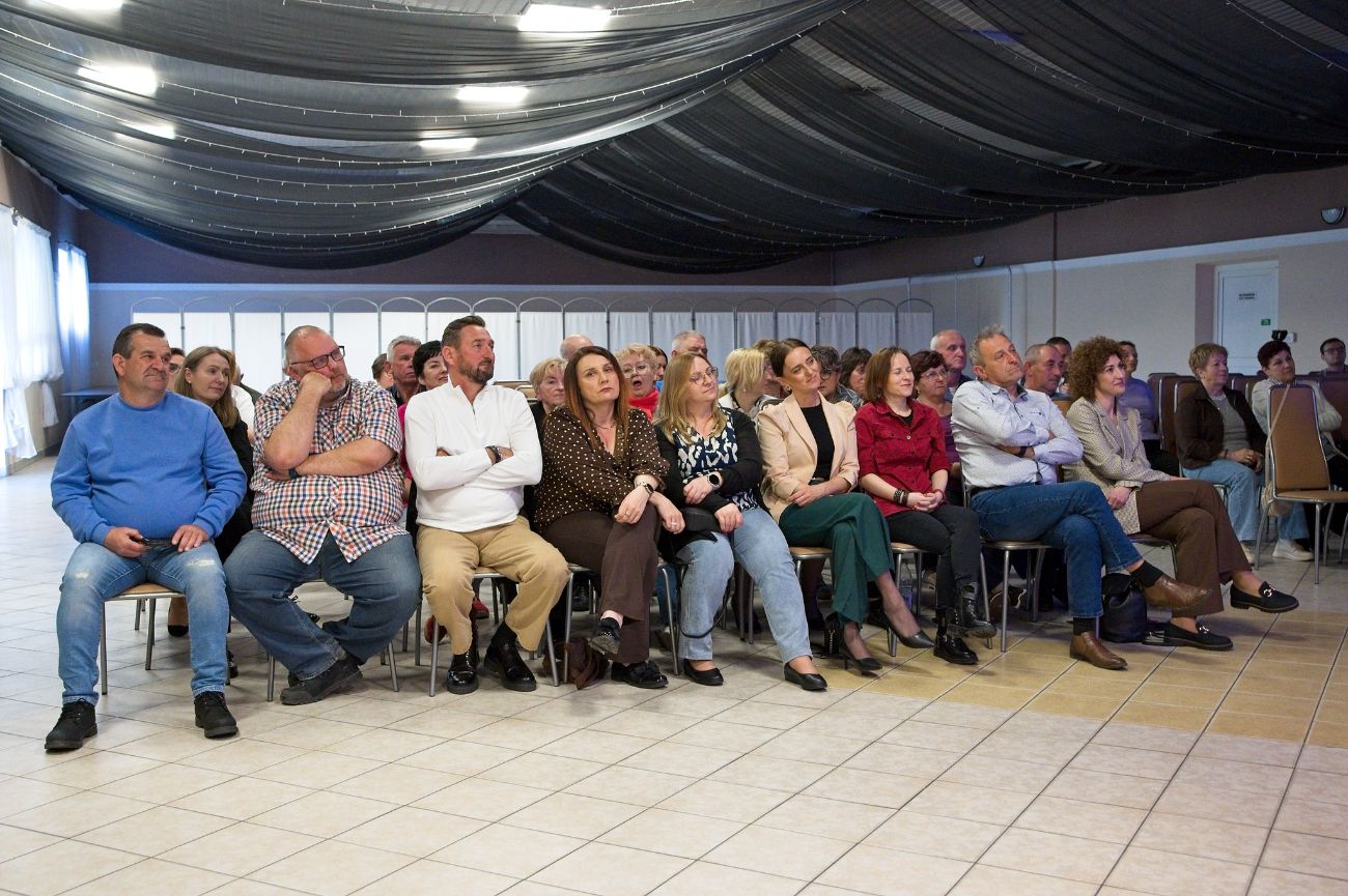 Cienin Zaborny – Ciepłe spotkanie z Jarosławem Kretem