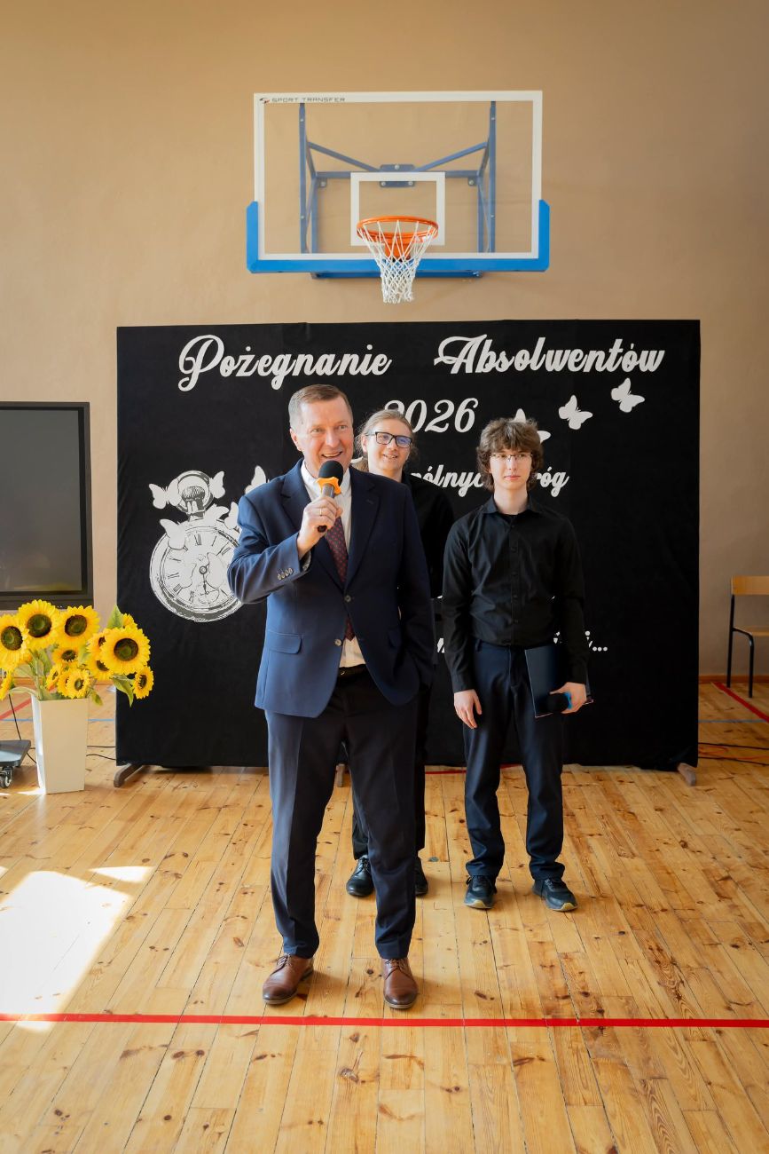 Tak pożegnali absolwentów ZSZ. Zobacz zdjęcia