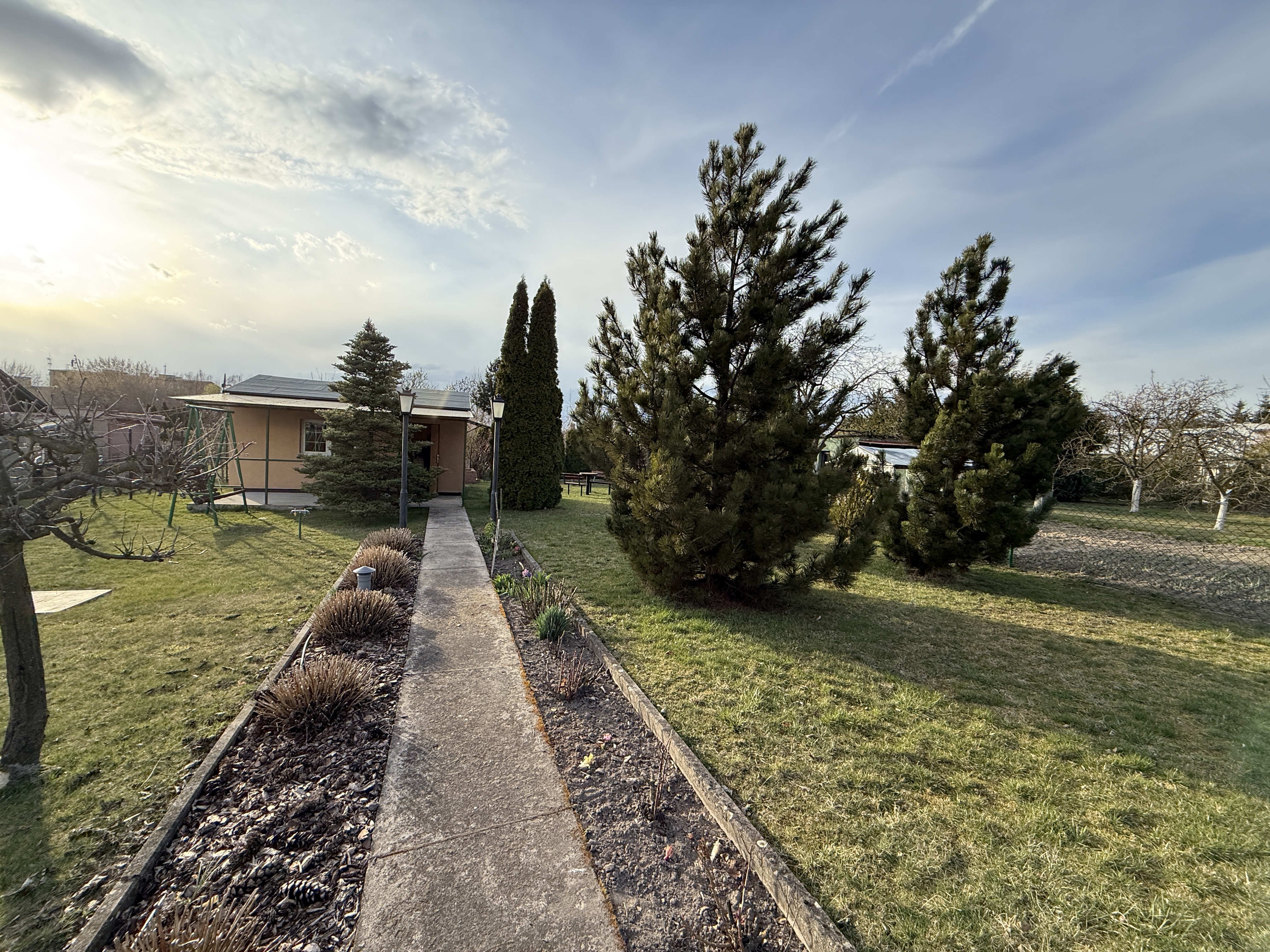 działka ROD R&oacute;ża w Słupcy