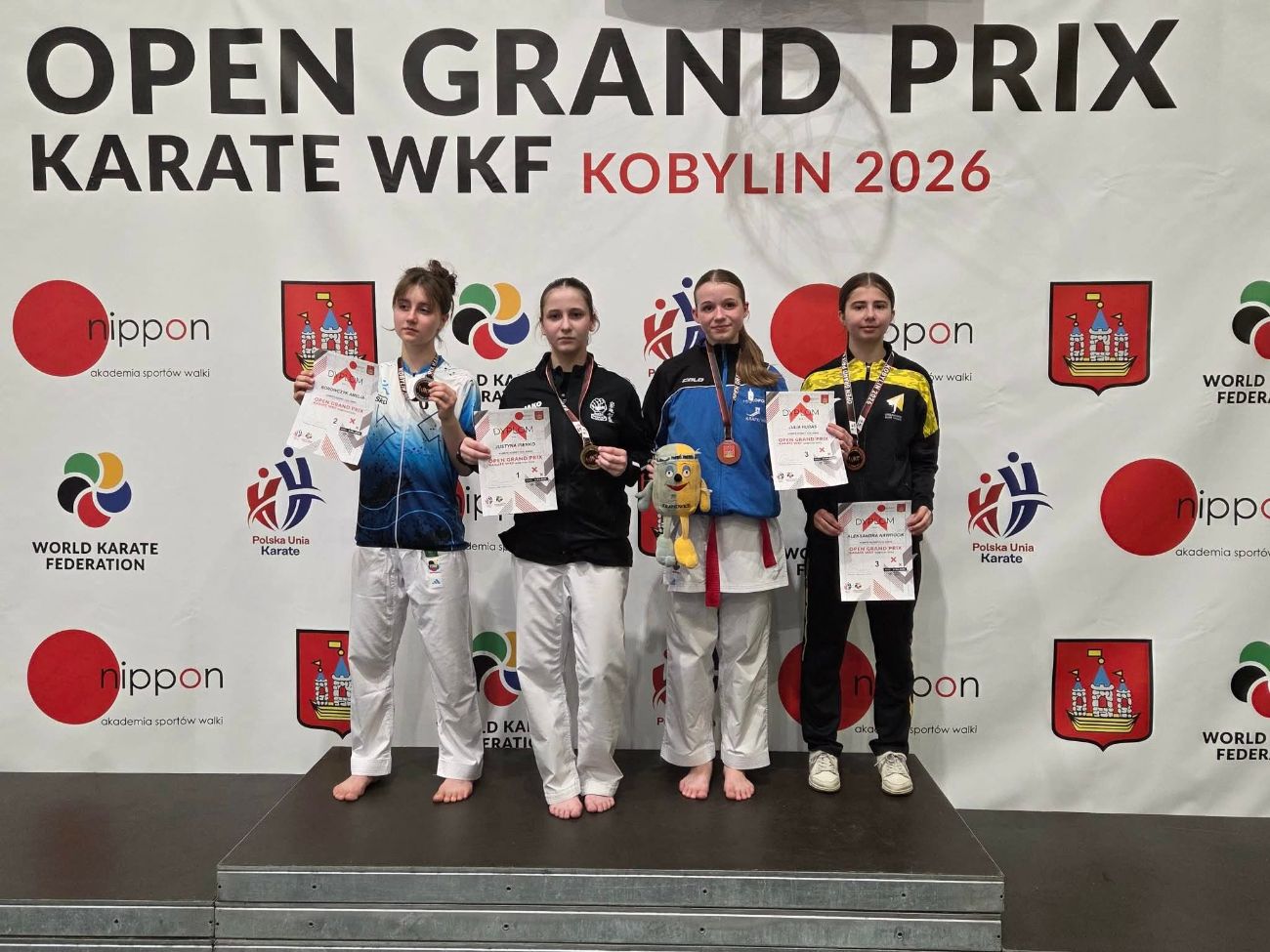 Cenne doświadczenie, dobre walki i medale