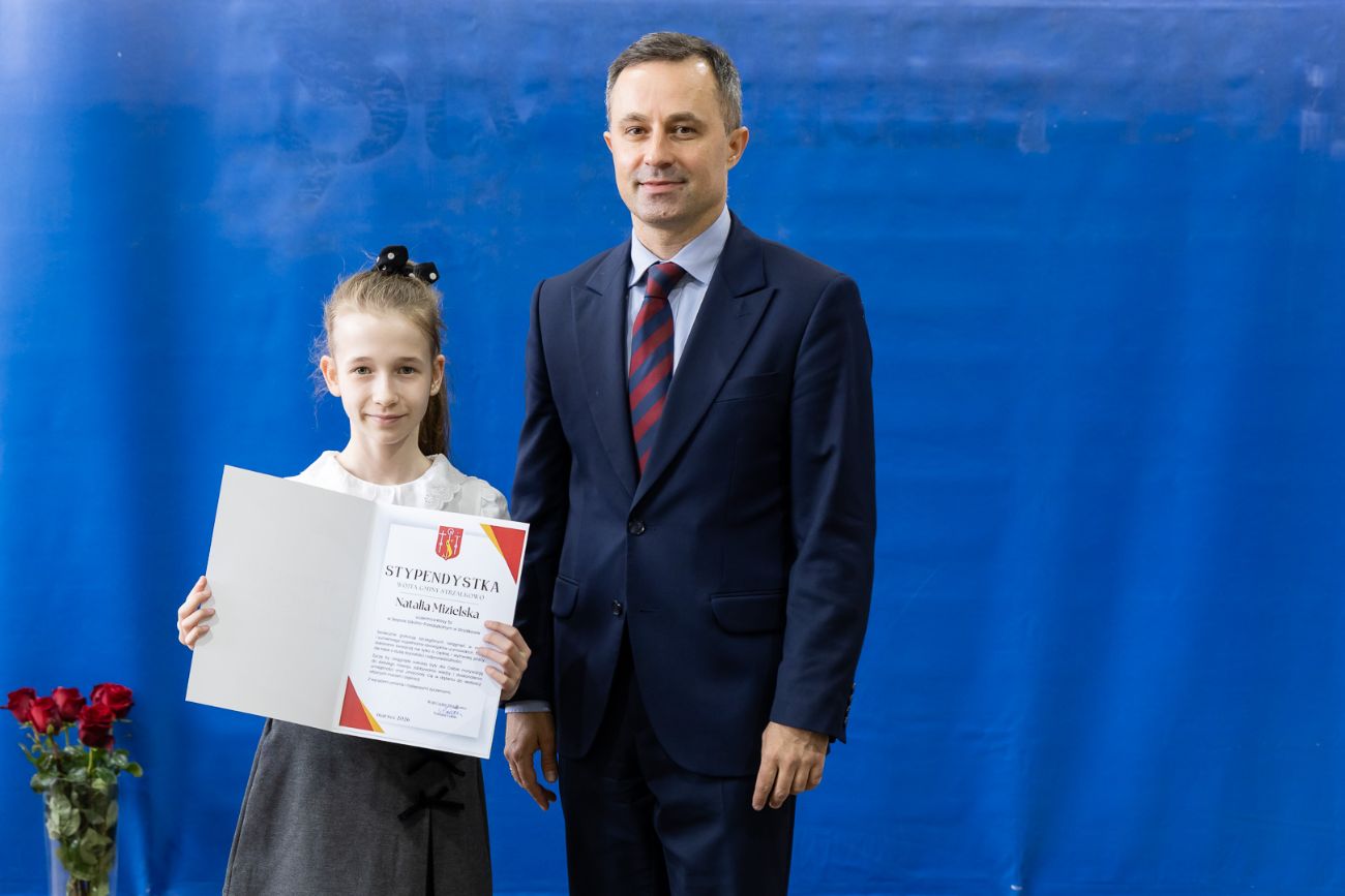 33 uczniów wyróżnionych. Dostali stypendium
