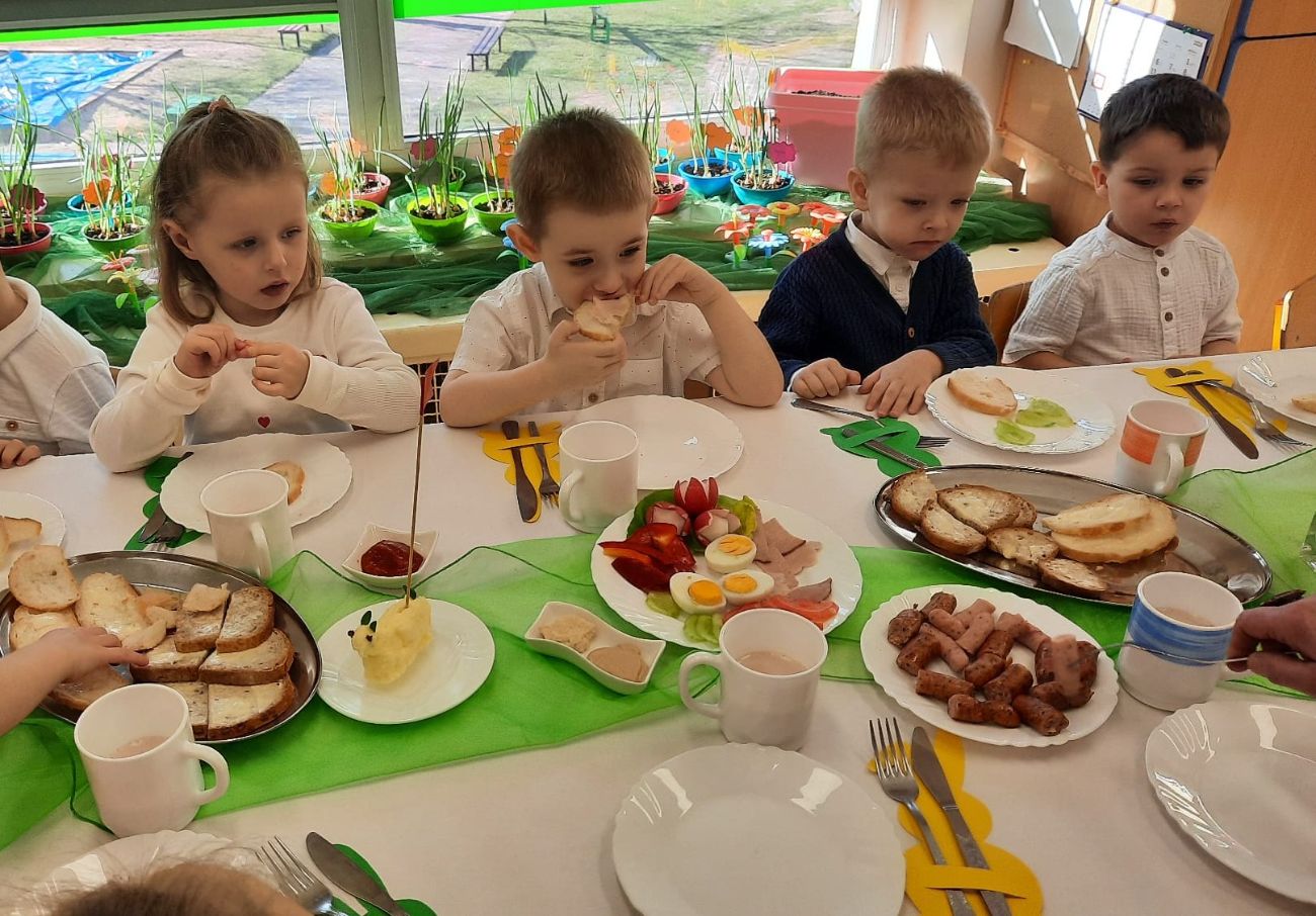 Śniadanko wielkanocne w Misiu