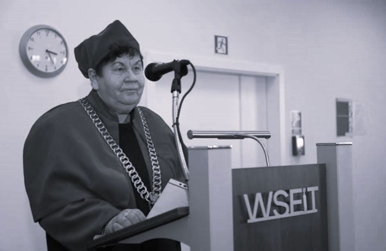 Jadwiga Knotowicz nie żyje. Była pierwszym dyrektorem Trójki