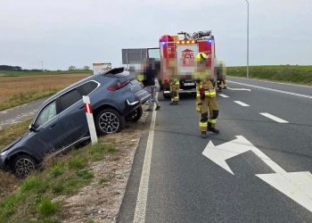 Groźnie na nowej drodze w pobliżu Powidza