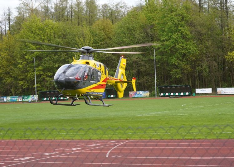 Na słupeckim stadionie lądował helikopter LPR