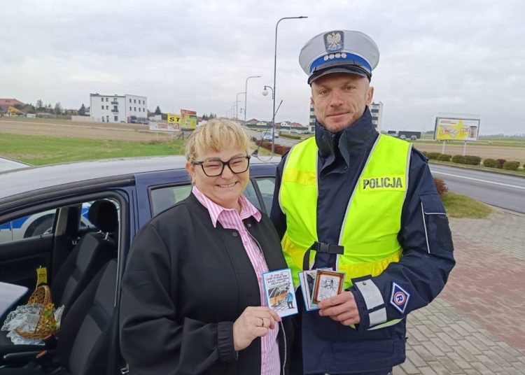 „Uśmiechnij się podczas kontroli”