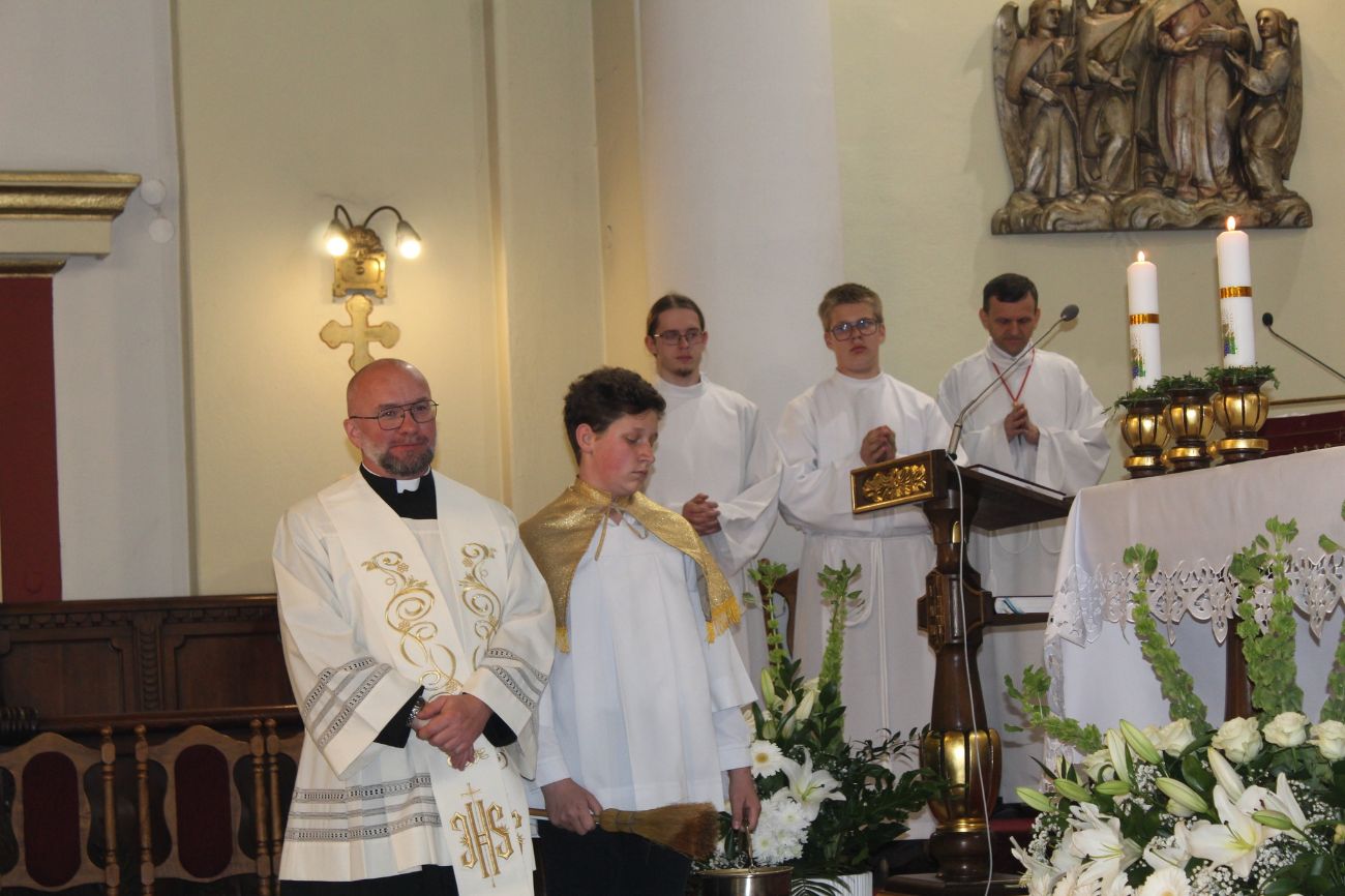 Komunia w Strzałkowie. Zobacz zdjęcia