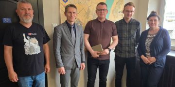 Ta firma wykona prace na stadionie
