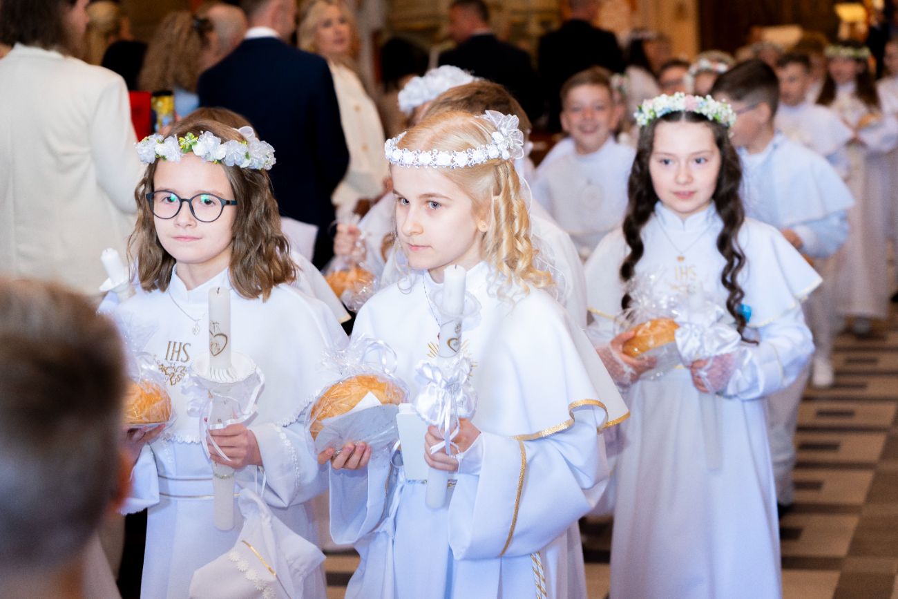 Komunia w Wawrzyńcu. Zobacz zdjęcia