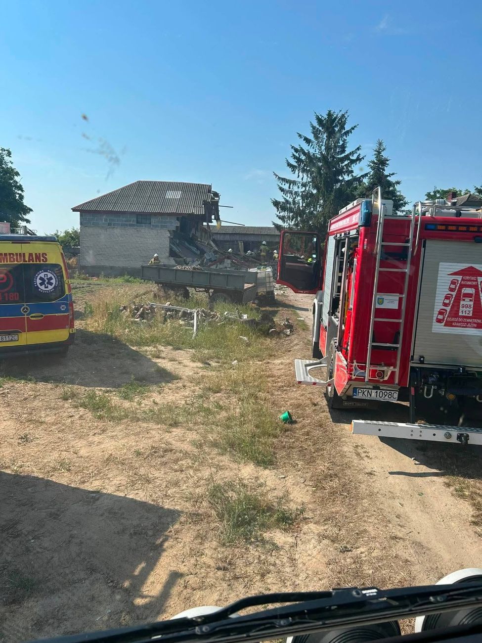 Dramat w sąsiednim powiecie. Wybuchł gaz, kobieta była uwięziona pod gruzami