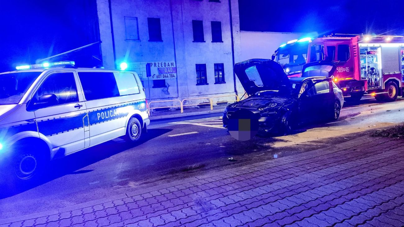 Nocny wypadek w Strzałkowie. Co się stało?